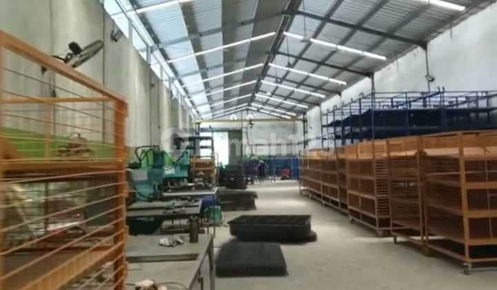 Strategic Warehouse Ready-to-Use in a Developing Location, Gunung Sindur - Bogor