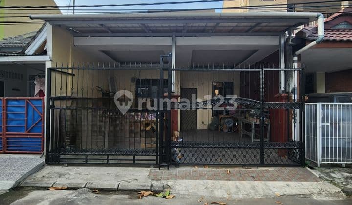 Rumah 1,5 Lantai Dekat Pasar, Tol & Sekolah di Nusaloka Bsd