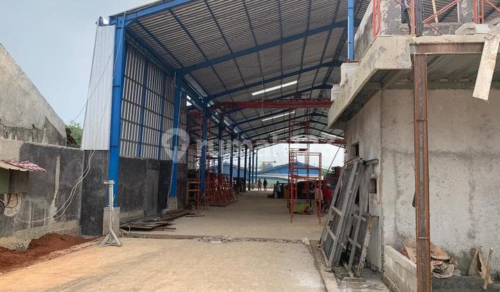 Strategic Warehouse on Jambe Main Road Tangerang, Industrial Zone & 40 Ft Container Access