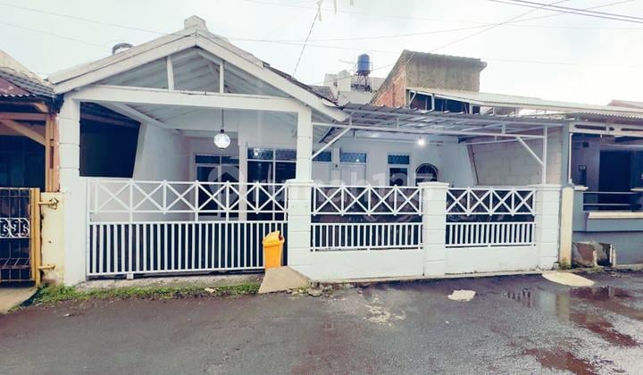 Dijual Rumah di Komp Bandung Inten Indah Lokasi Strategis.