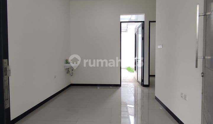 Dijual Rumah Minimalis di Taman Kopo Indah Bandung