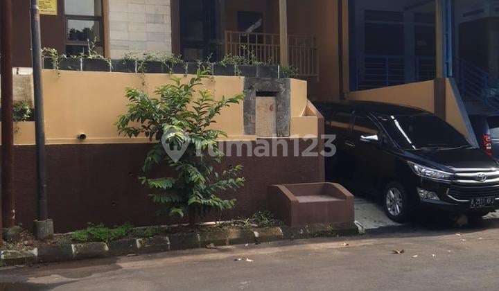 Disewakan Rumah Komplek Estern Hills Cibiru Bandung.