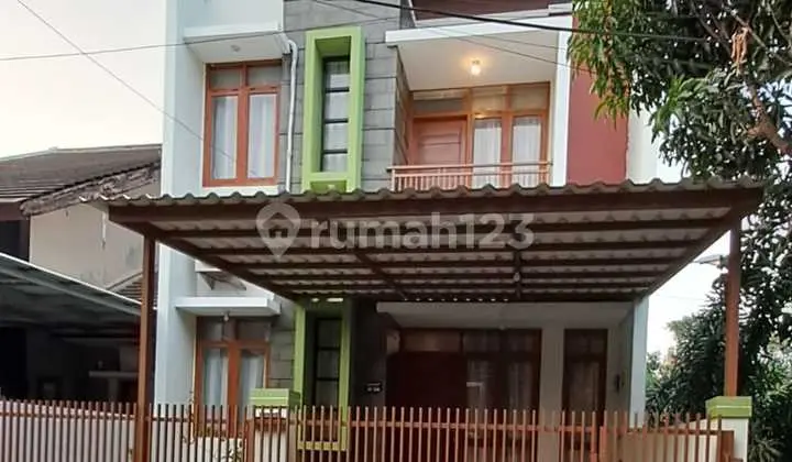 Disewakan Rumah Semi Furnished Rancabolang Cikutra Bandung.