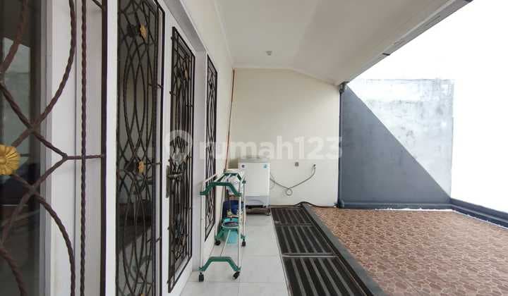 For Sale Ready-to-Occupy House in Jingganagara, Parahyangan New City