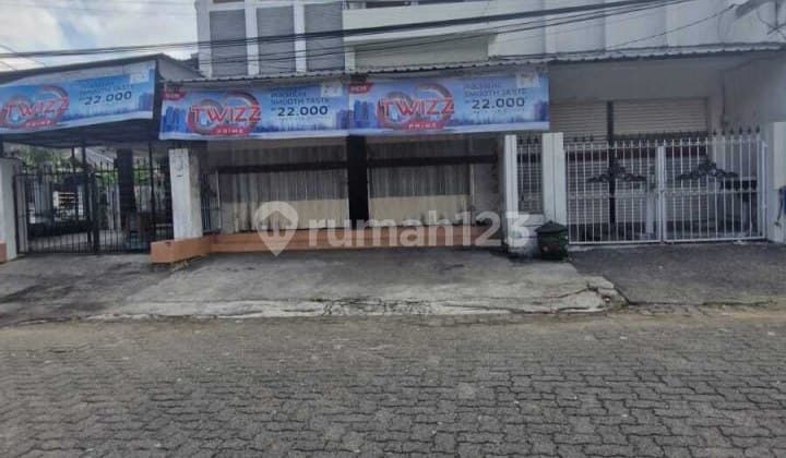 Dijual Rumah Usaha Hook Terawat di Araya Blimbing Malang