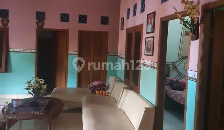 Active 20-Room Boarding House Near Margonda Road