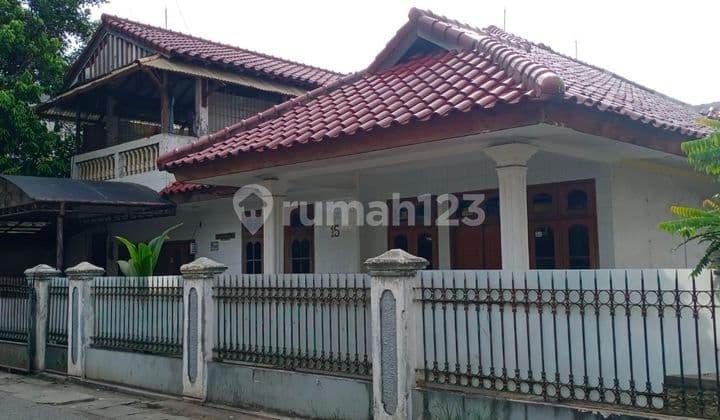 Rumah LT 305 m2 SHM Pinggir Jalan Dekat Mall Cinere dan Tol Limo