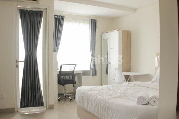 Apartemen Studio Furnished Akses Langsung Stasiun Lrt Bekasi
