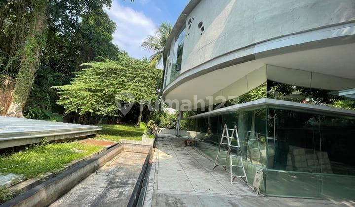 Business Space / Active Office in Kemang Area 1,696M² Below NJOP
