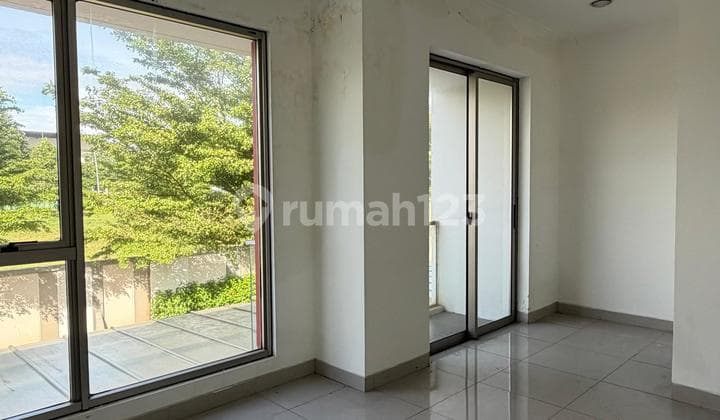 Dijual Rumah Pik 2 Uk 6X12.5 (2 Lantai) Cluster Favorit Depan Tdk Ada Rumah Parkir Lebar SHM