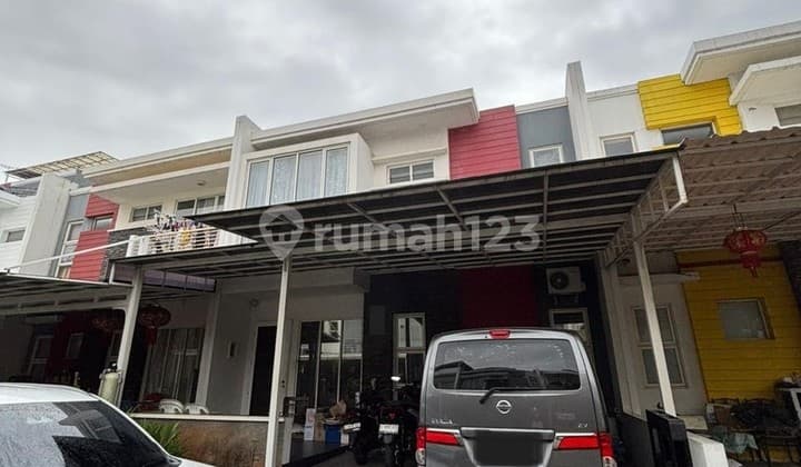 DIJUAL CEPAT RUMAH GOLF LAKE RESIDENCE UK 8x15 (2 LANTAI) SEMI FURNISH BAGUS SIAP HUNI MURAH