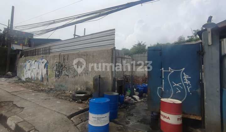 Gudang dan Tempat Usaha di Mainroad Soekarno Hatta Bandung