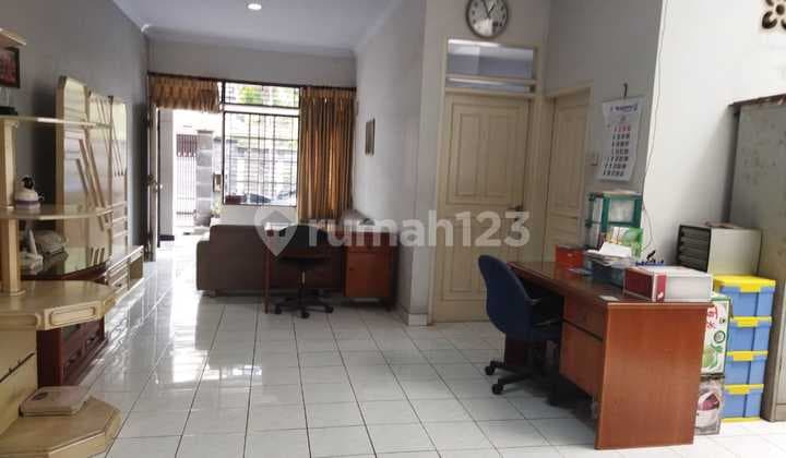 Rumah Keren Nyaman Siap Huni di Taman Holis Indah 2 Bandung