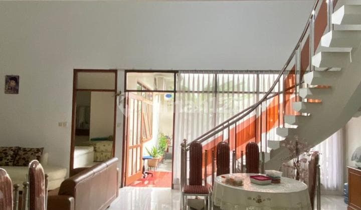 Rumah Nyaman Terawat di Taman Mutiara Cimahi