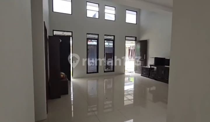 Rumah Nyaman Siap Huni di Inus Regency Soekarno Hatta Bandung