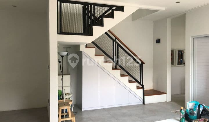 Rumah Asri Minimalis di Cigadung Greendland Bandung