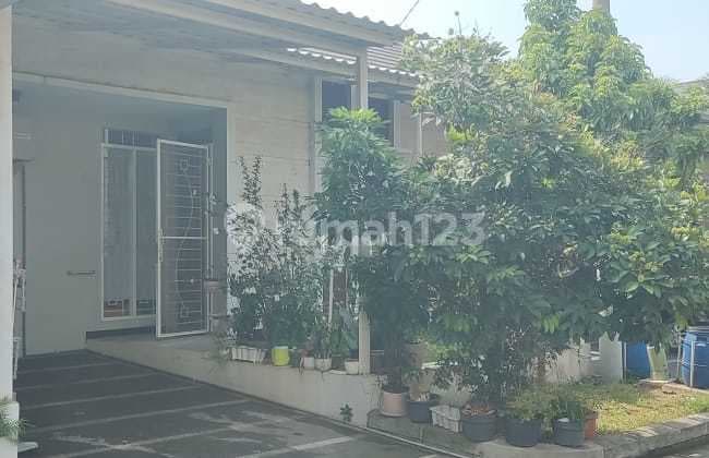 Rumah Nyaman Siap Huni di Taman Taman Kopo Indah 5 Springville