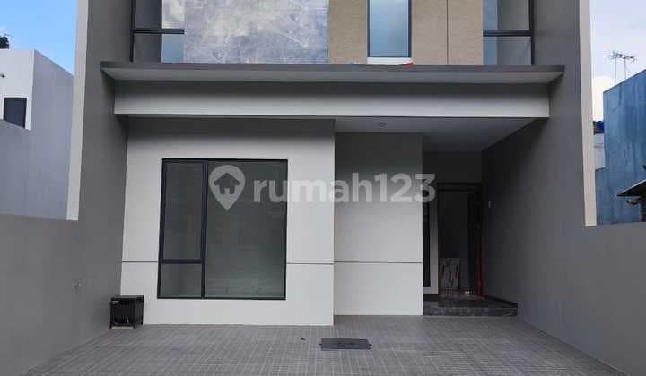 Rumah Baru Modern Minimalis Siap Huni di Mekar Wangi Bandung