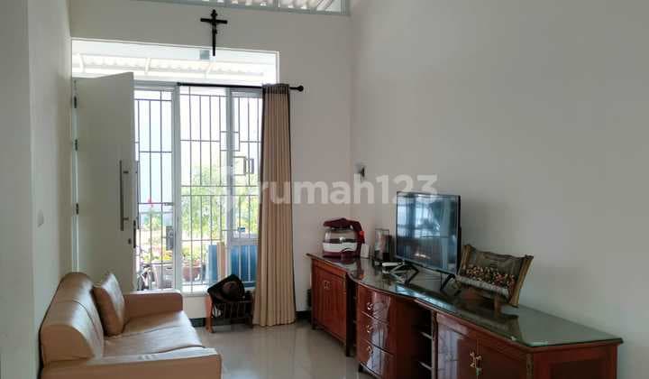 Rumah Minimalis Nyaman di Sherwood Taman Kopo Indah