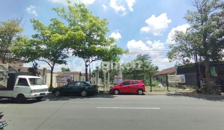 TANAH lebar 24m SIAP BANGUN DEKAT RS BAPTIS KEDIRI