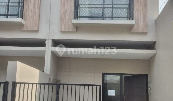 Dijual Rumah 2 Lantai, Baru, Jakarta Barat