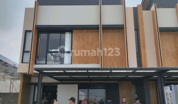 Rumah Baru 2lantai Dijual .dekat Bandara .tangerang