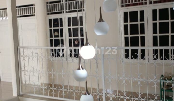 Jual Rumah Kost Dan Kios, 100 meter dari Margonda raya Depok