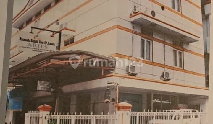 Jual Super Murah Rumah Sakit Ibu dan Anak di Tambora, Jakbar