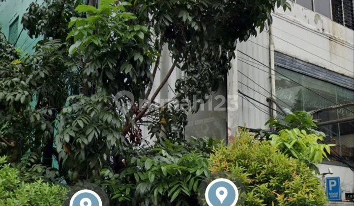 Ruko 4 Lantai Dijual Cepat Strategis di Jalan Sabang Menteng Ruko 4 Lantai Dijual Cepat Strategis di Jalan Sabang Menteng