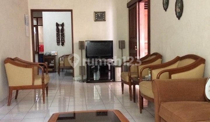 Rumah Siap Huni Dijual Cepat di Setiabudi, Jakarta Selatan Rumah Siap Huni Dijual Cepat di Setiabudi, Jakarta Selatan