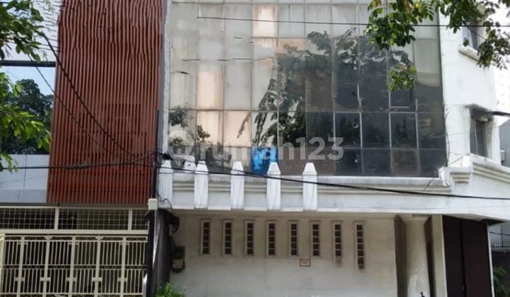 Mini Building 4 Lantai