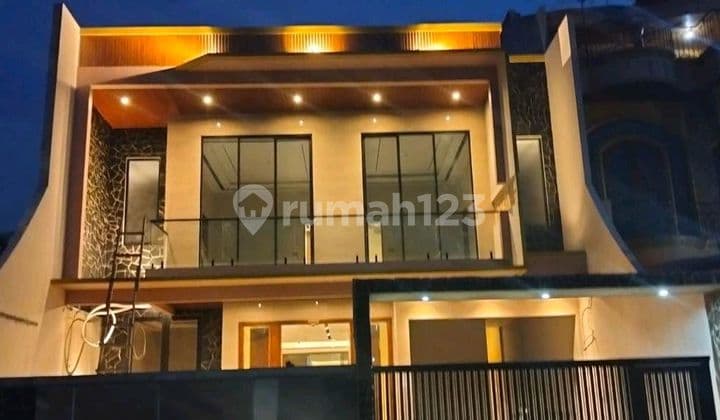 Rumah Brand New Siap Huni Di Jakarta Pusat