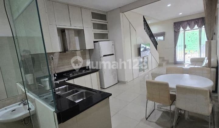 Disewakan Rumah Green Mansion Full Furnished Bangunan Renovasi Siap Huni Nego