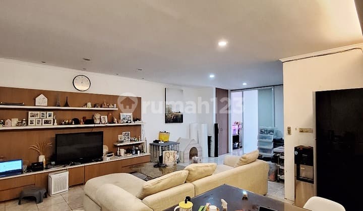 Rumah Muara Karang Blok 8. Bagus. Rapi. Siap Huni. Harga Nego