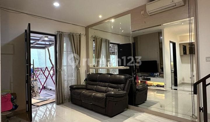 Rumah Green Village Full Furnished Jalan Lebar SHM Kondisi Bagus dan Rapi