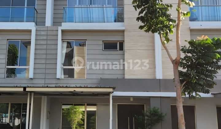 Dijual Rumah Pik Golf Island Harmony 6X15 Bangunan 3 Lantai Nego