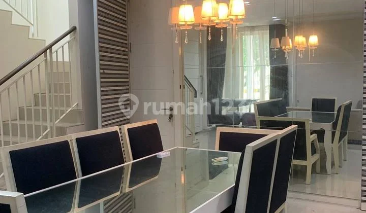 Disewakan Rumah Semi Furnish (Sesuai Foto) Eastcoast Park Surabaya Timur
