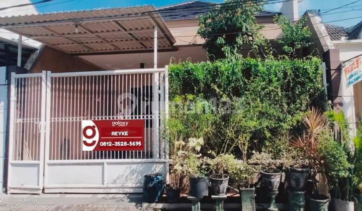 Rumah di Ploso Timur
, Surabaya Rumah di Ploso Timur
, Surabaya