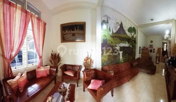 Rumah 2 Lantai Lebak Arum Surabaya Timur