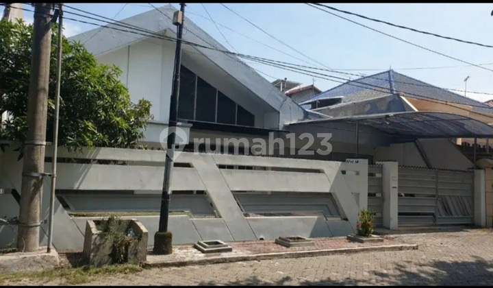 Beautiful Kalijudan Indah Villa House