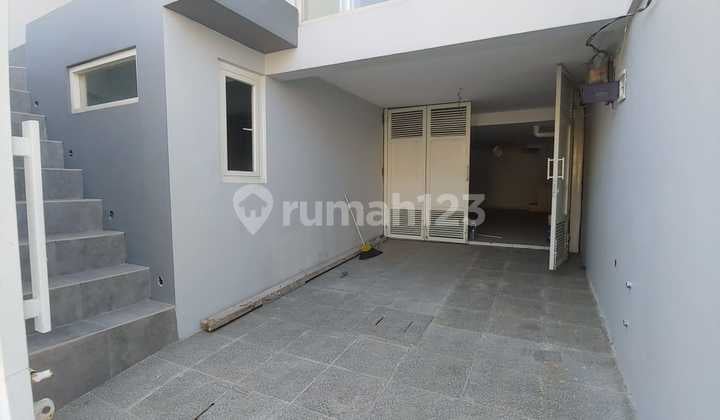 For Sale, Griya Asri House, Pakuwon City, East Surabaya