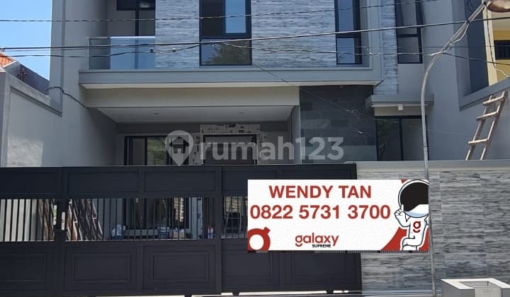 For Sale Gress Taman Mulyosari Depan Taman