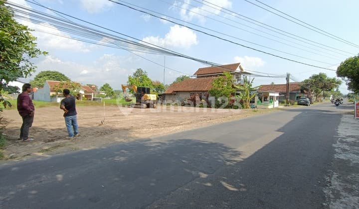 900m ke JL Solo-Jogja Tanah Berbah Tepi Jalan Aspal