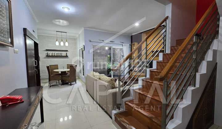 Turun Harga Murah Rumah Cantik,bersih, Terawat, Siap Huni,full Furnished Harga Murah Di Cluster One Gate System Cigadung Timur, Bandung Utara