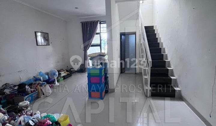 Rumah 2 Lantai dalam Cluster One Gate System Cisaranten Arcamanik Siap Huni