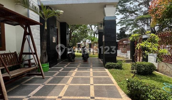 Rumah Mewah Posisi Hook di Citra Gran Cibubur Bekasi