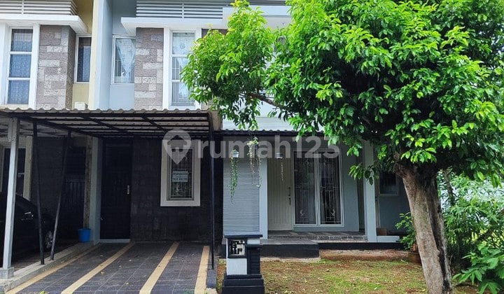 Rumah De Latinos, Siap Huni, Dekat Akses Jalan Tol & KRL, BSD