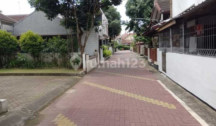 Tanah Kosong 160M2 di Areal Tempo Gelato/Mc Donald Jakal KM 5 Kawasan Kos Eksklusif Pogung Baru Blok A
