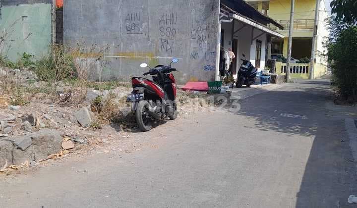 Dijual Tanah Bagus 149M2 di Condongcatur Sleman 70Mtr Ringroad Utara