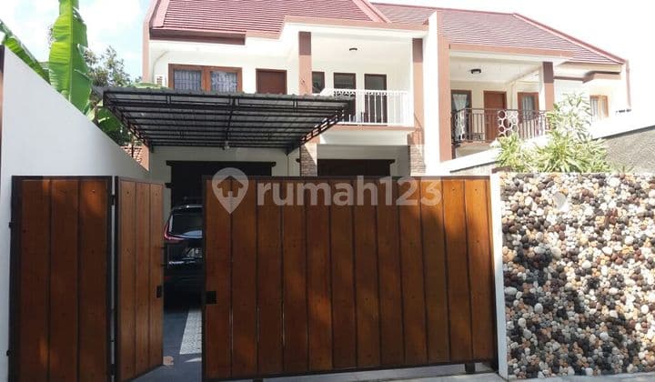 Dijual Rumah Mewah Dekat Kampus UGM 600 Meter Jl. Kaliurang Km 7